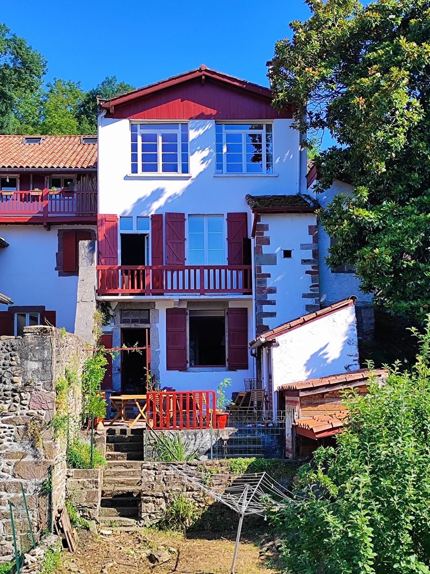 L'Auberge Du Pelerin - St Jean Pied De Port سان جان بييه دو بور المظهر الخارجي الصورة